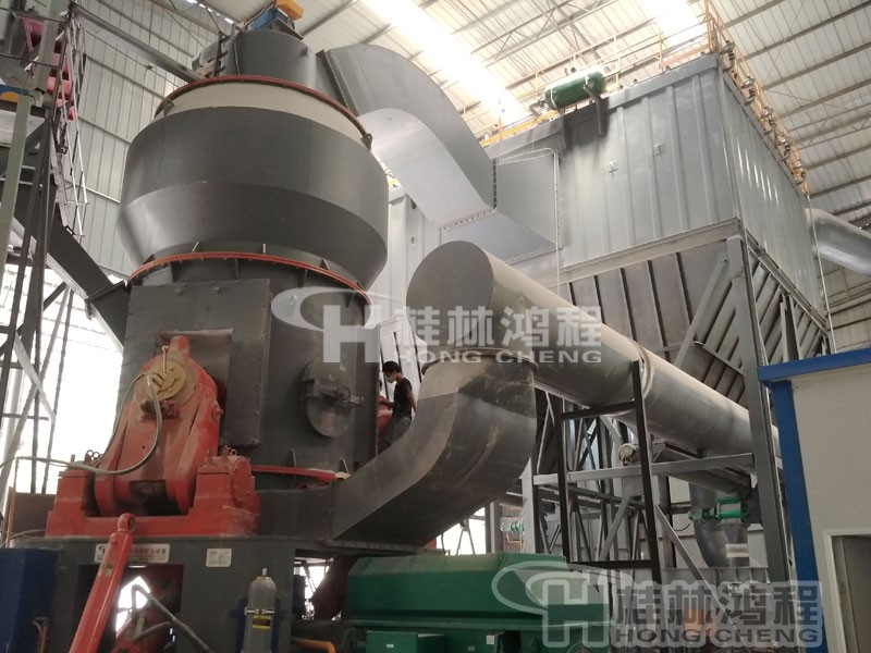 中速磨煤機 HLM1700中速磨煤機