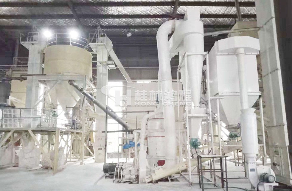 桂林鴻程氧化鈣磨粉設備325目時產4噸江蘇雷蒙磨粉機生產線客戶現場圖 桂林鴻程氧化鈣磨粉設備325目時產4噸江蘇雷蒙磨粉機生產線客戶現場圖