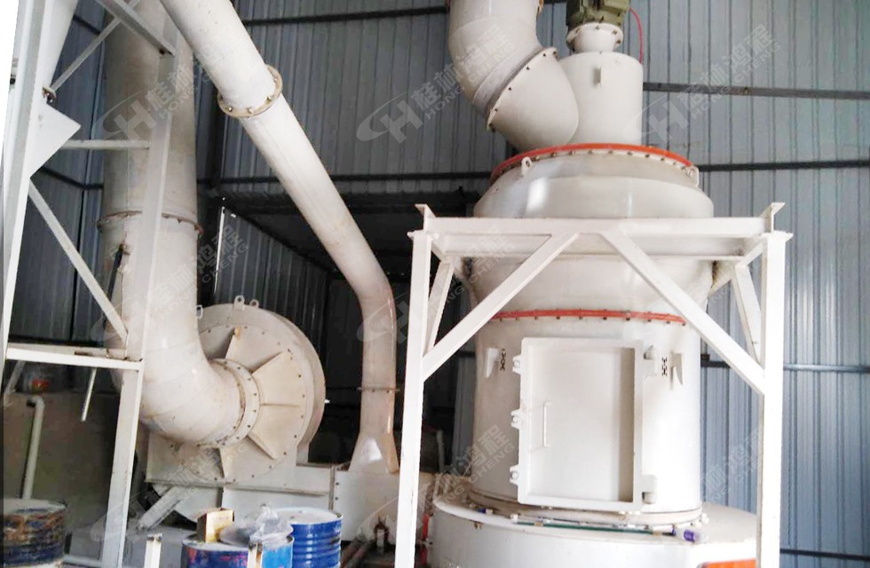 煉焦煤粉碎磨機云南又一生產線成功投產 HCQ1500煉焦煤粉碎雷蒙磨機300目d92云南麗江