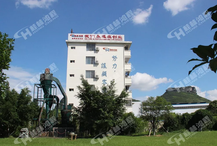 時產15噸立式輥磨機雷蒙機多少錢?請到鴻程立式輥磨機雷蒙機生產基地直接面談 時產15噸立式輥磨機雷蒙機多少錢?請到鴻程立式輥磨機雷蒙機生產基地直接面談